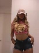 Maria Julissa – onlyfans leak – show off Big booty