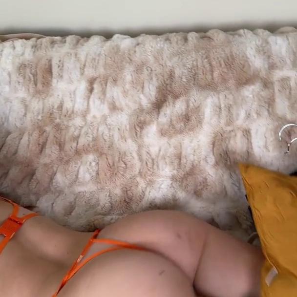 Amouranth Orange Lingerie Masturbation Video Leaked